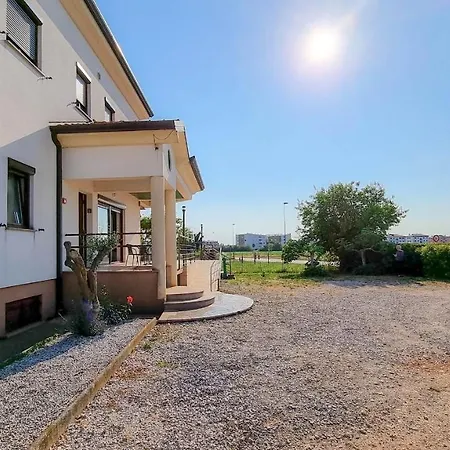 Apartment Dani A2+2